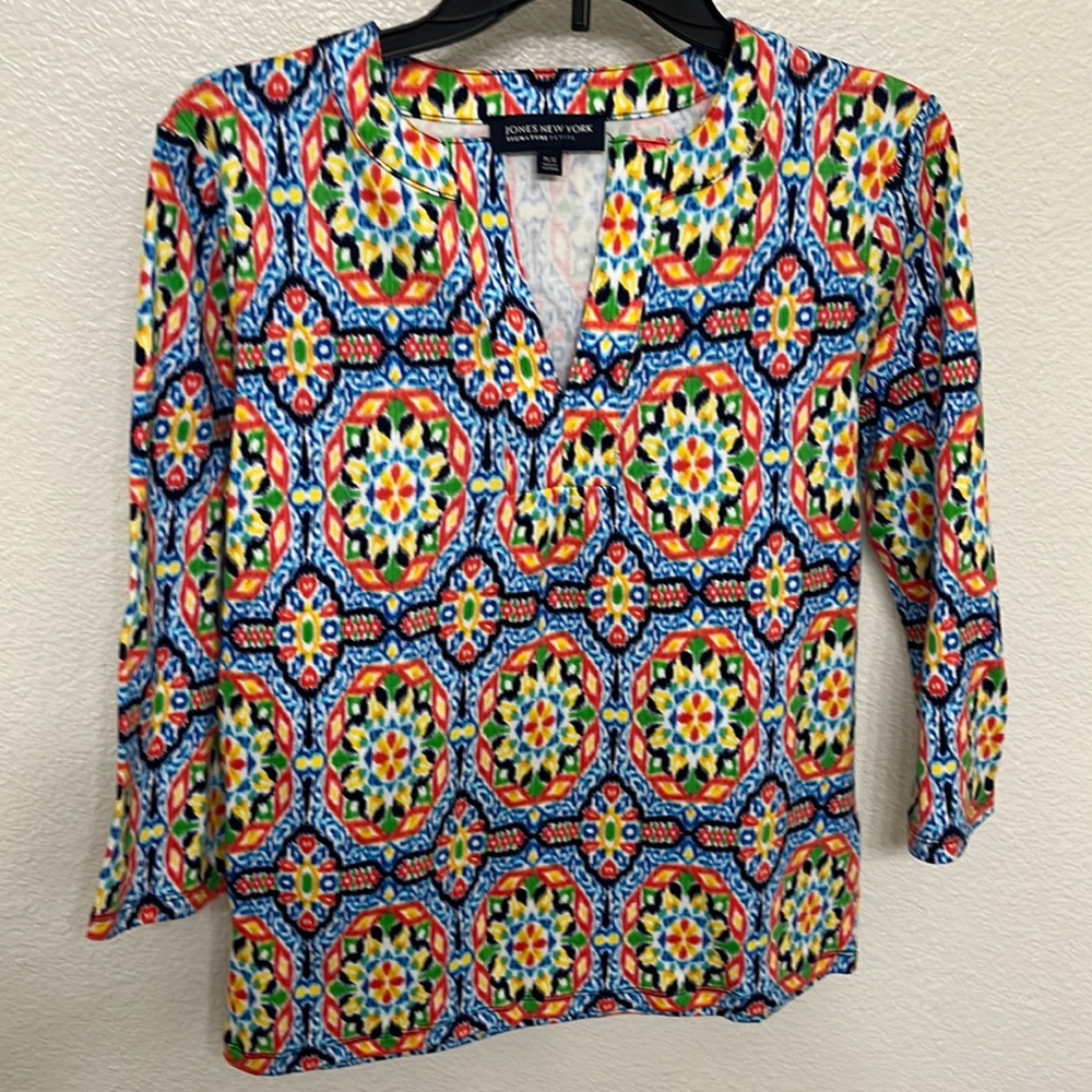 Patterned blouse